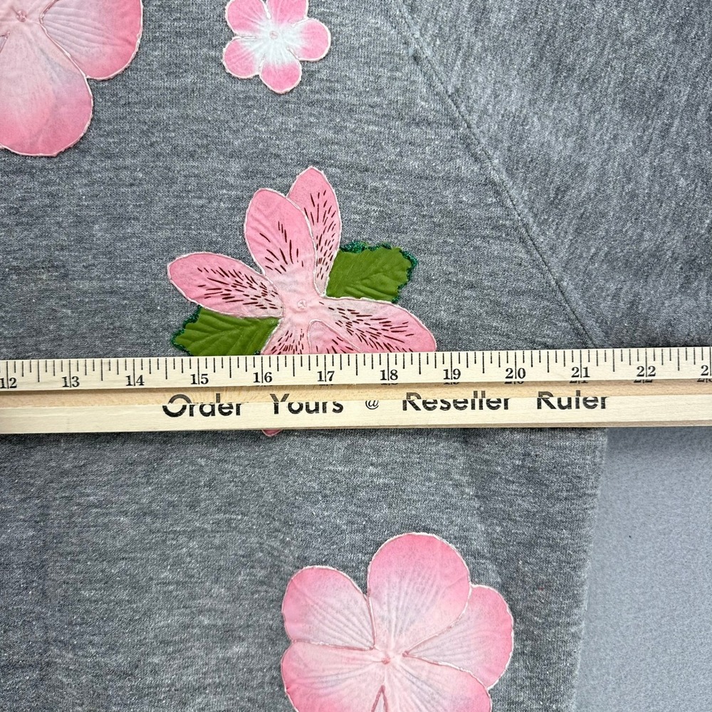 VTG Gray Floral Applique Raglan Sweatshirt HANDMADE SZ XL Made in USA Grannycore - Picture 8 of 8